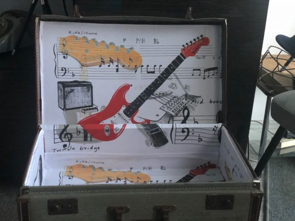 Genuine "Fender Guitar" Suitcase Table - Image 5