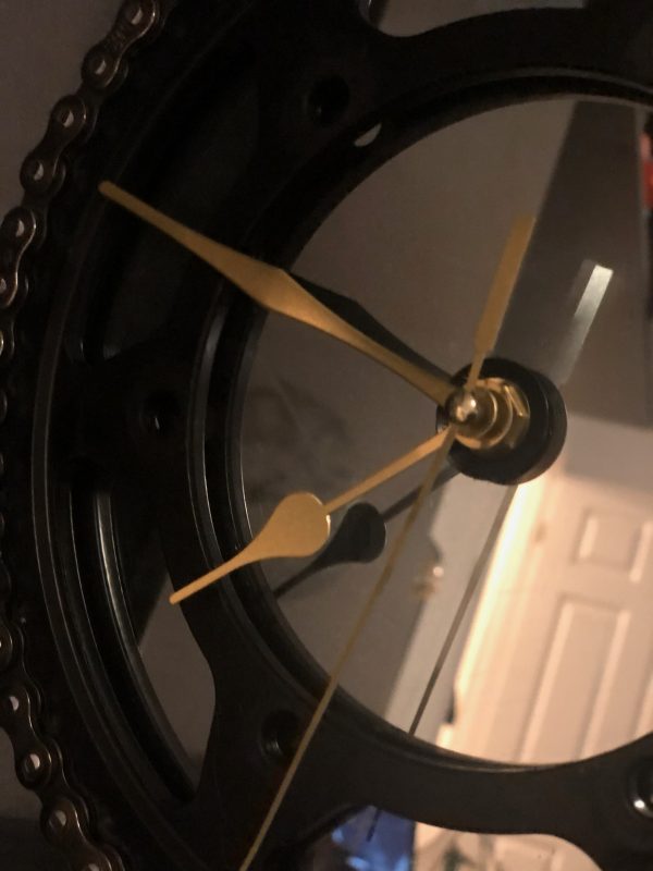 Motorcycle Rear Sprocket and Chain Clock - Image 4